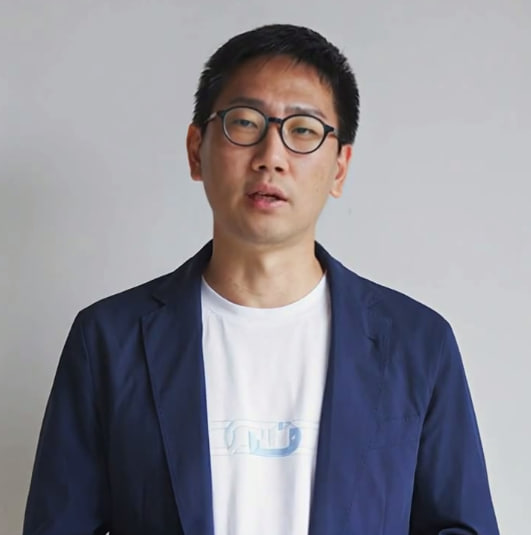 片山晃の肖像